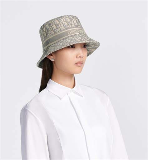 dior small brim hat|Dior Oblique Small Brim Bucket Hat White and Gray Embroidery.